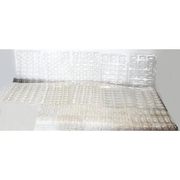 13 Egg Shape Clear Plastic Candy Molds Two Different sizes Bulk Baking Craft - Picture 3 of 10